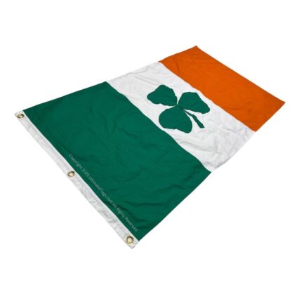 ireland flag with shamrock (sewn cotton flags) 3 x 5 ft.